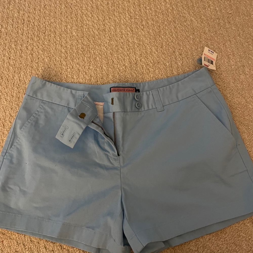 Vineyard vines shorts